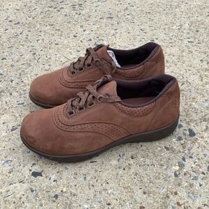 SAS Free Time Brown Nubuck Leather Walking Shoes Womens 10 W Made in USA Comfort